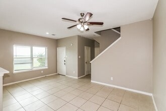 Building Photo - 339 Sea Breeze Dr
