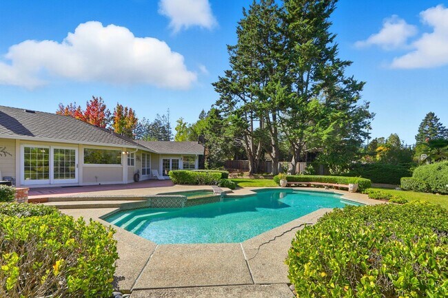 Building Photo - Stunning 3,488 Sq. Ft. Home with Pool & 3-...