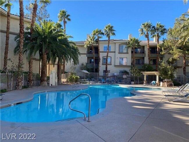 Building Photo - 7139 S Durango Dr