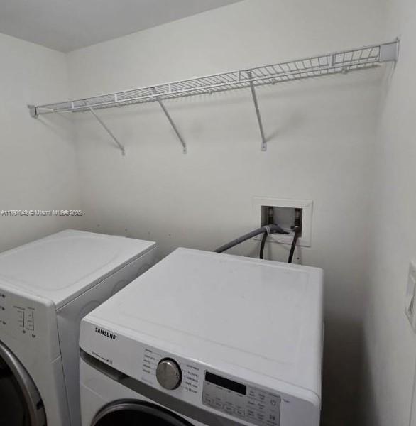 Building Photo - 7350 SW 89th St