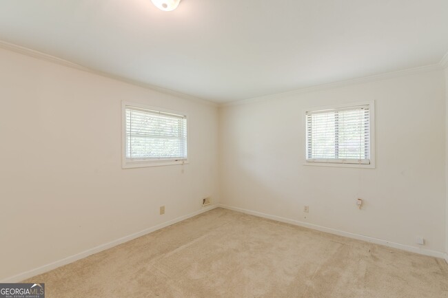 Building Photo - 1435 Cedar Creek Ln