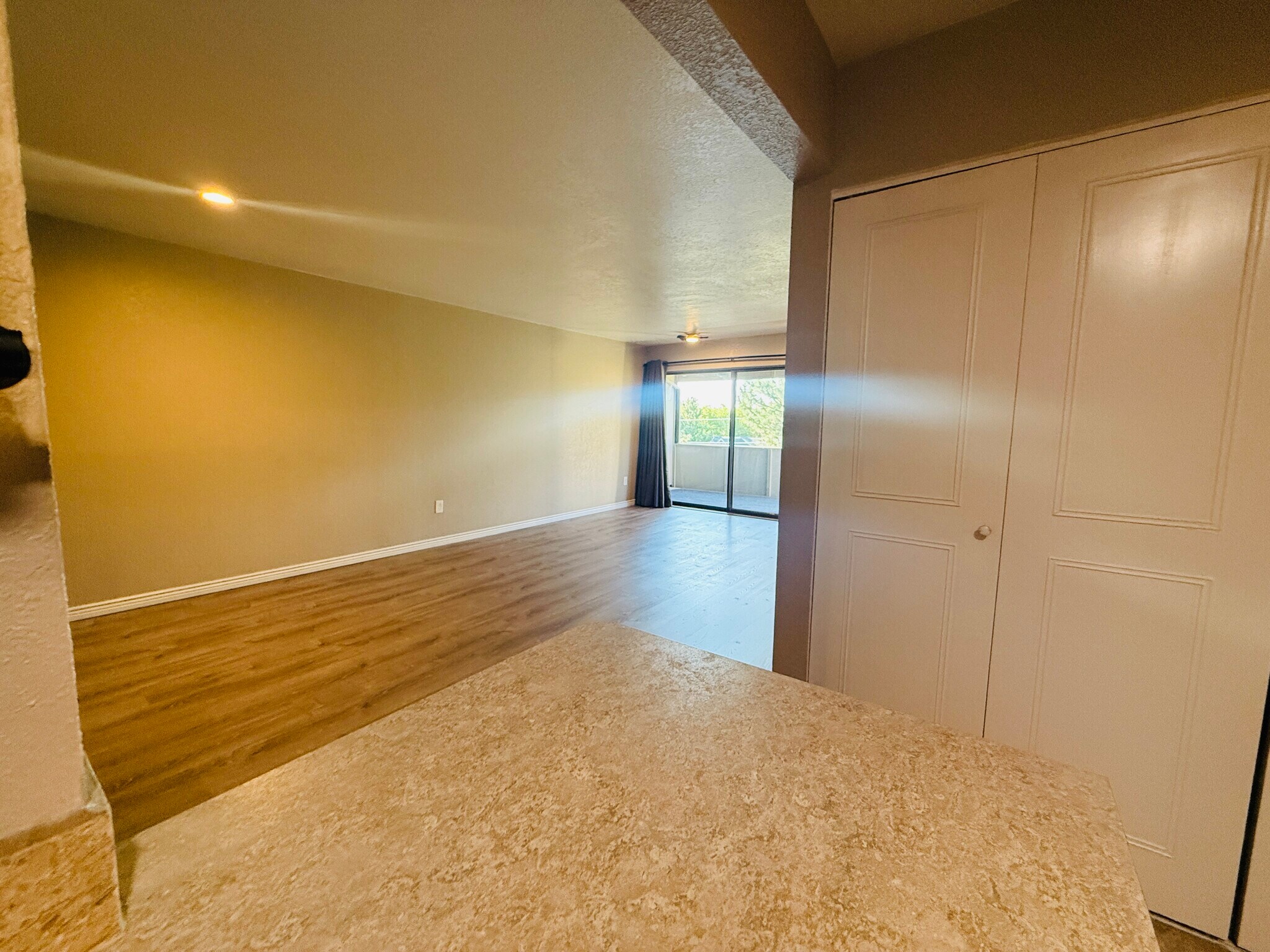 Building Photo - 2227 Canyon Blvd