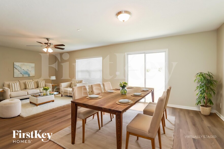 Building Photo - 3438 Canyon Falls Dr