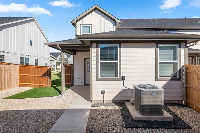 Building Photo - 2520 Ophelia Levi Ln