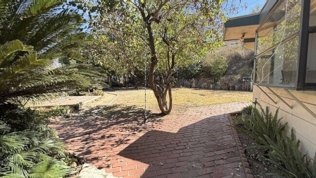 Building Photo - 5000 Mill Creek Rd