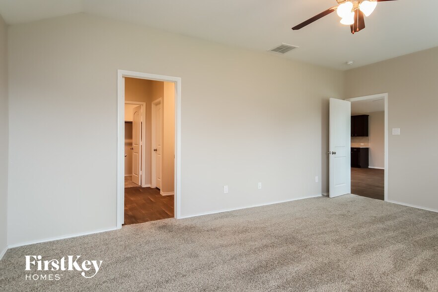 Building Photo - 12138 Loch Muick Dr