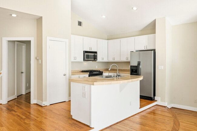 Building Photo - 3576 Link Valley Dr.