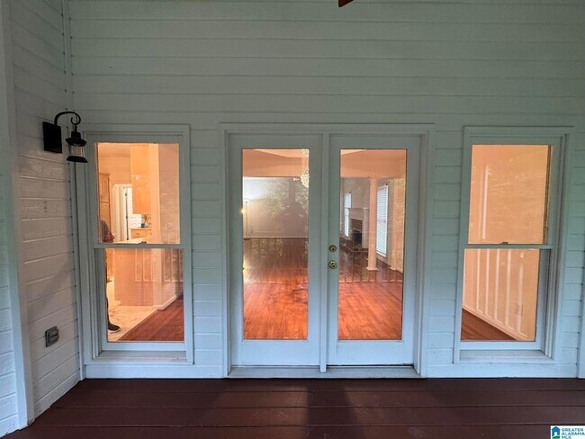 Building Photo - 2512 Christie Cir