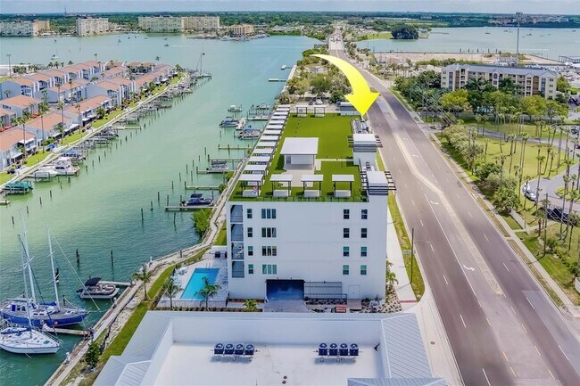 Building Photo - 400 150th Ave