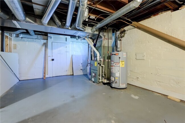Building Photo - 106 Ellingwood Dr