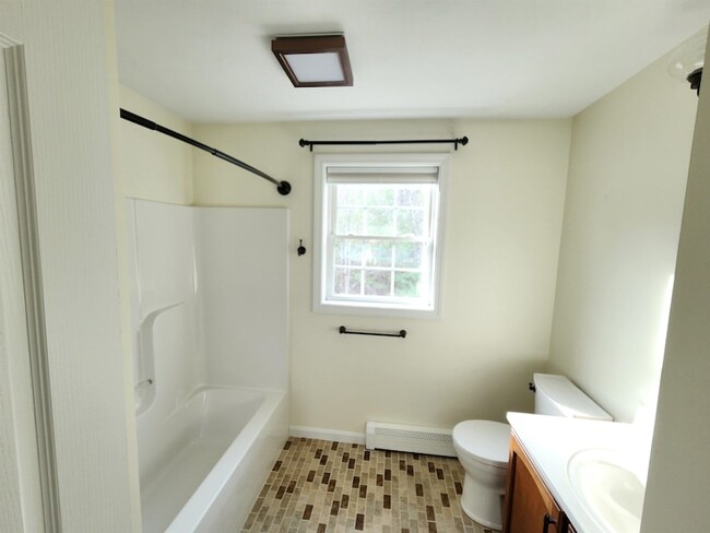 Building Photo - 28 Owens Dr