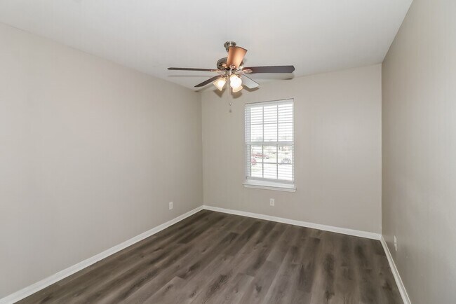 Building Photo - 3218 Grand Cane Ln