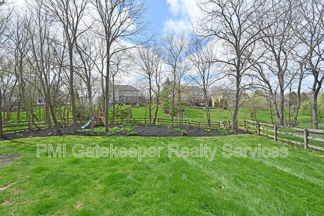Building Photo - 3907 Lost Willow Dr