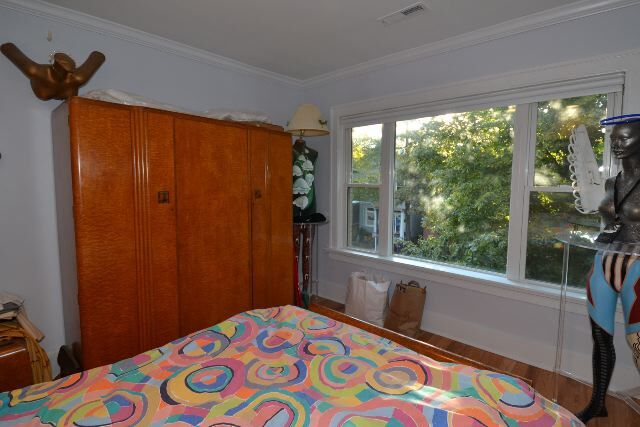 Building Photo - 3731 N Janssen Ave