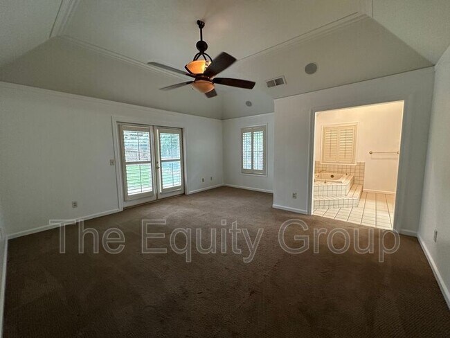 Building Photo - 5503 W Sweet Dr