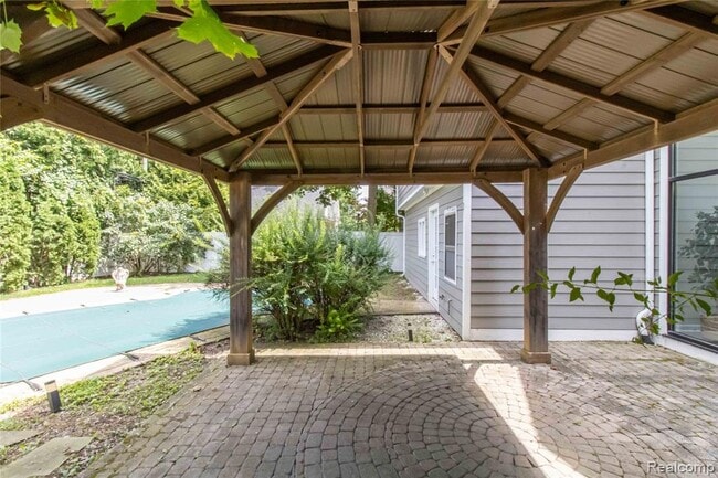 Building Photo - 1834 Fairview St