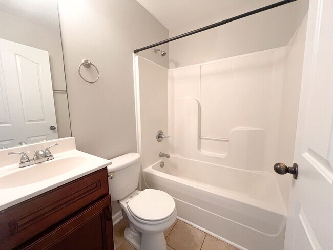Building Photo - 781 Cherrybark Ln