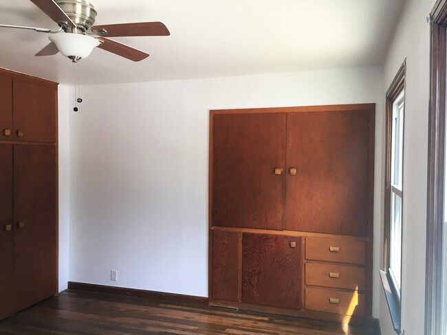 Building Photo - Affordable 3 bd, 2 bath home in the heart ...