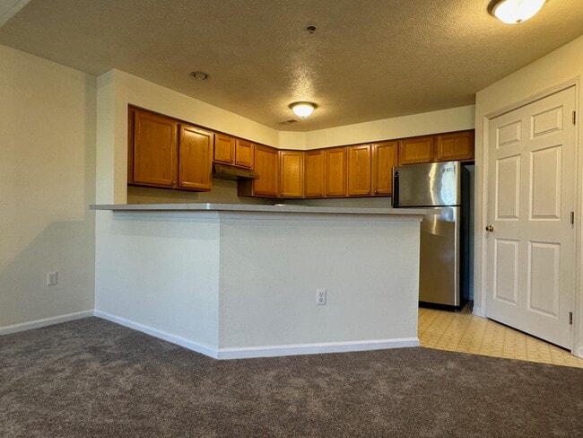 Building Photo - 1567 Weatherstone Dr