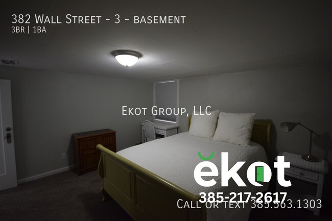 Building Photo - 382 Wall St