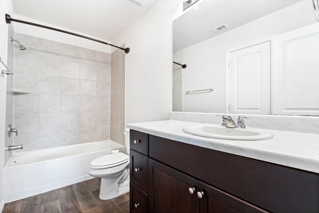 Building Photo - 2526 Wentwood Run