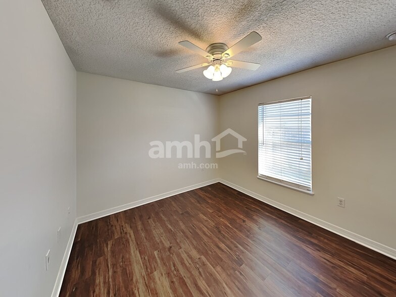 Building Photo - 5528 Cougar Park Ct