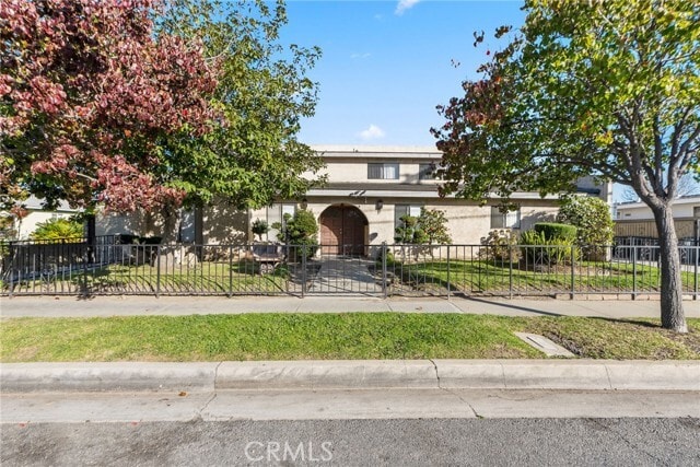 Building Photo - 14730 Normandie Ave