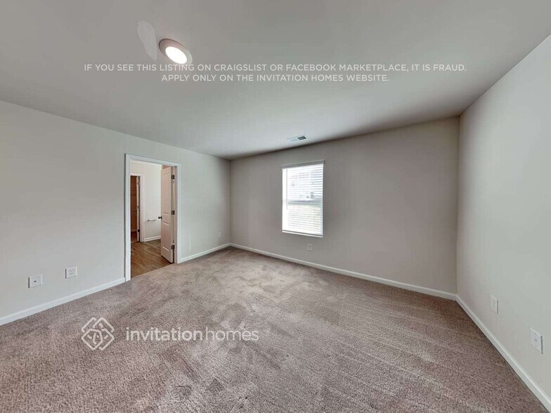 Building Photo - 5120 Spring Breeze Blvd