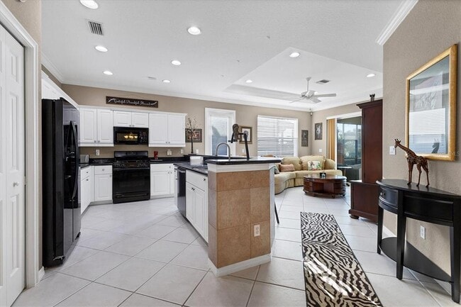 Building Photo - 165 Padova Way