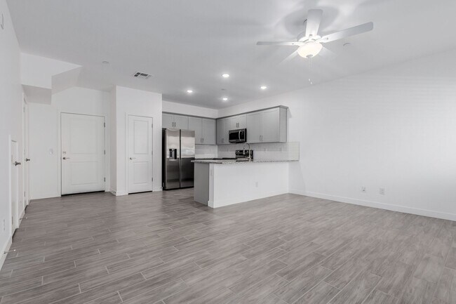 Building Photo - Brand New Townhome For Rent