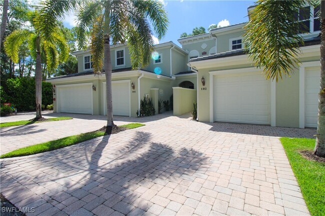 Building Photo - 1355 Mariposa Cir