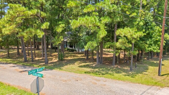 Building Photo - 27607 Decker Woods Dr