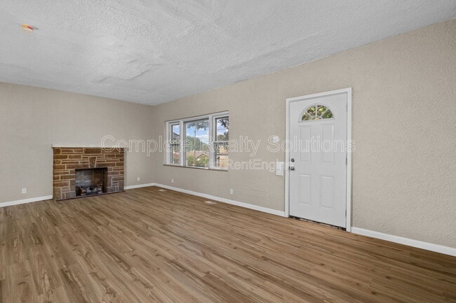 Building Photo - 7109 Eugene Ave