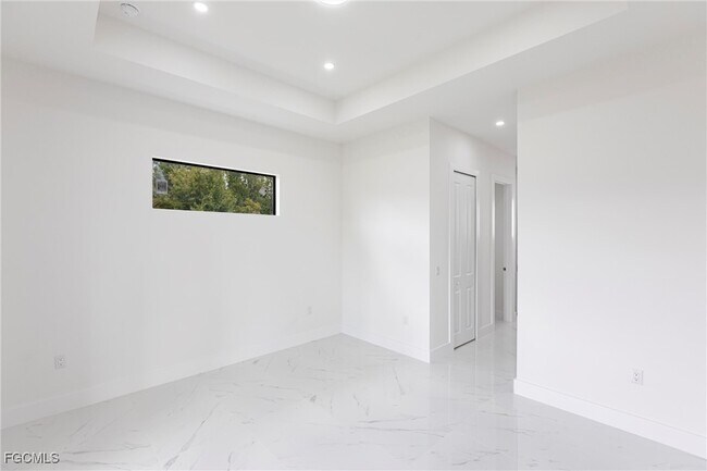 Building Photo - 2502 East 10th Street