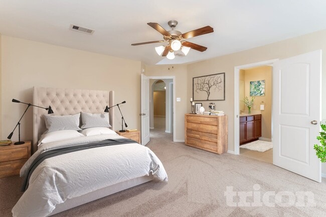 Building Photo - 432 Palomino Stand Dr