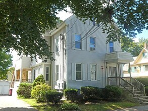 Building Photo - 14 Forest St