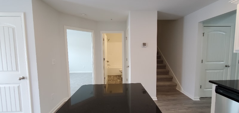 Building Photo - 211 Ruth Wy