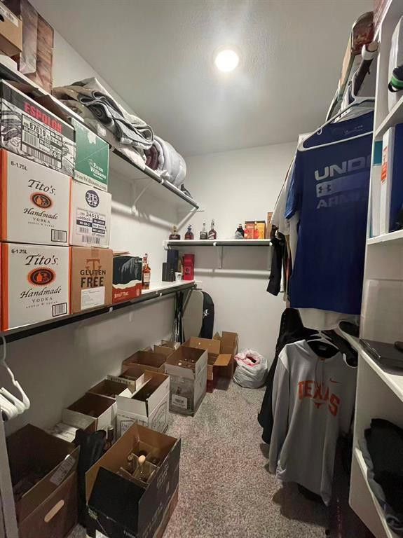 Building Photo - 141 Mammoth Dr