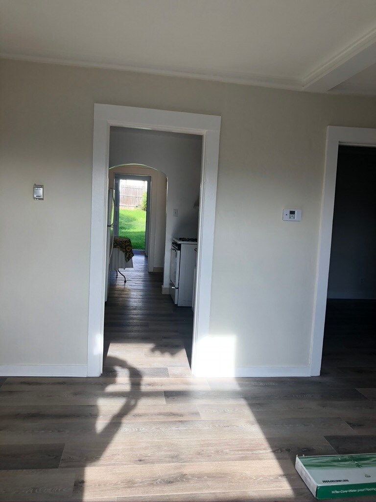 Building Photo - 4056 Santa Rita St