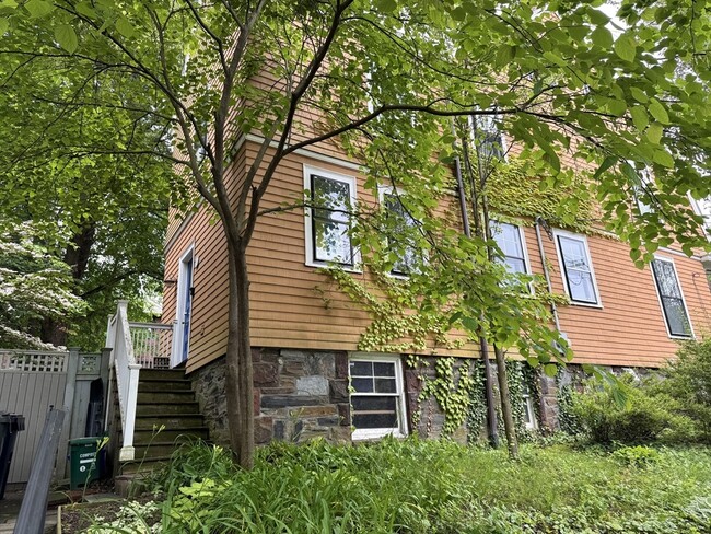 Building Photo - 120 Upland Rd