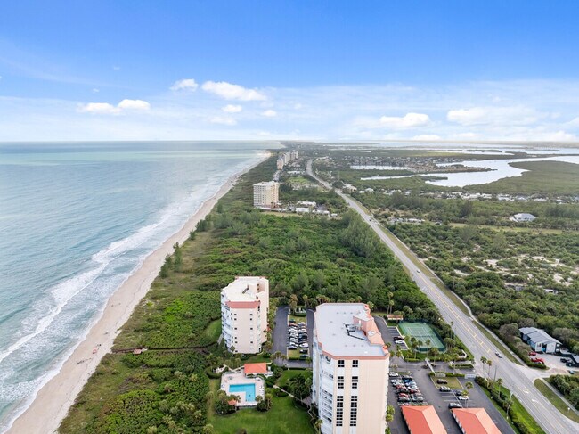 Building Photo - 3880 North Highway A1A-SI ID1537500P