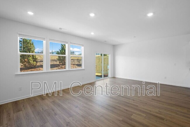 Building Photo - 2581 Adventure Wy