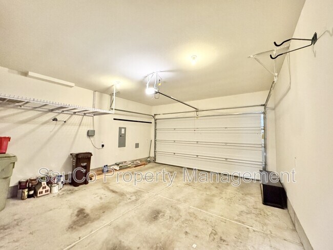 Building Photo - 10010 NW Bartlett Loop