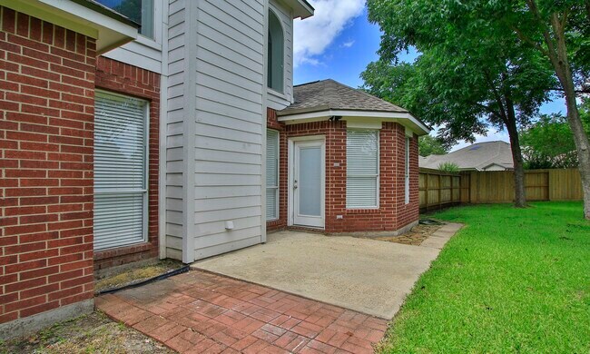 Building Photo - 10314 Cliff Haven Ct