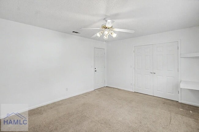 Building Photo - 342 Sheila Dr