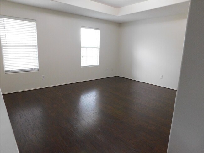 Building Photo - 19130 Yaupon Ranch Dr