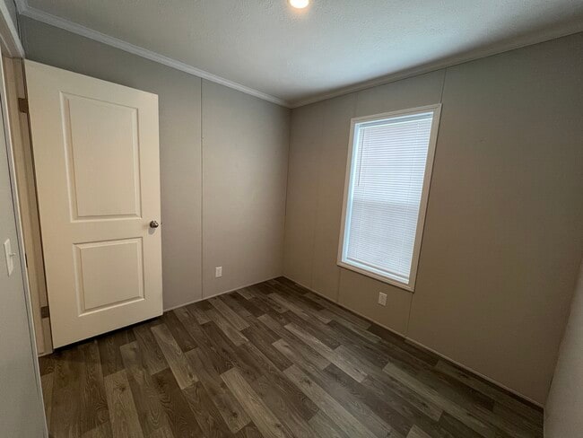 Building Photo - 38058 Pardo Dr