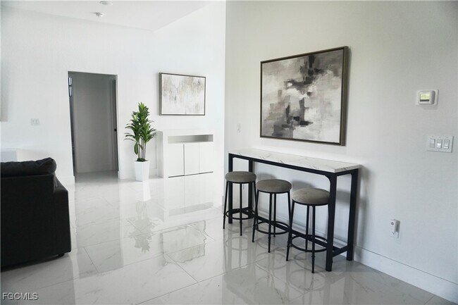 Building Photo - 2608 25th St W