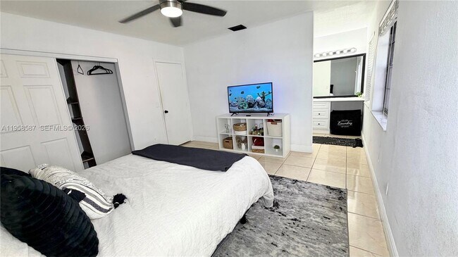 Building Photo - 2451 SW 85th Terrace