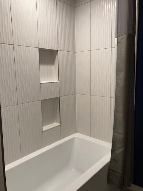 Building Photo - 4202 Central Ave